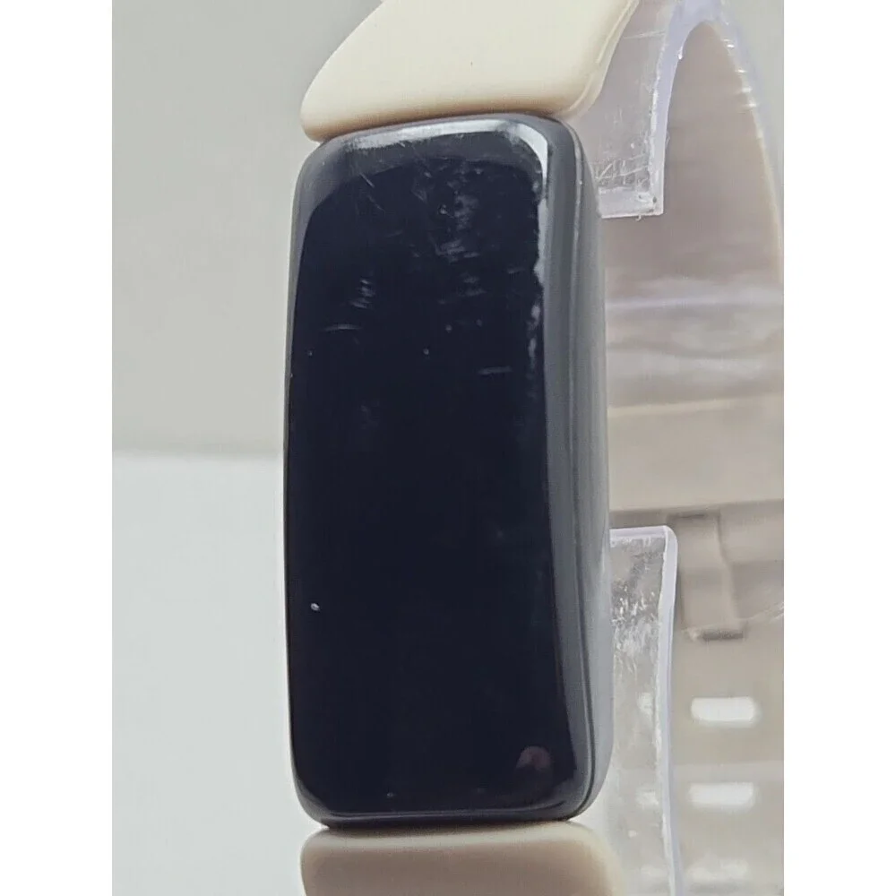 fitbit item shows